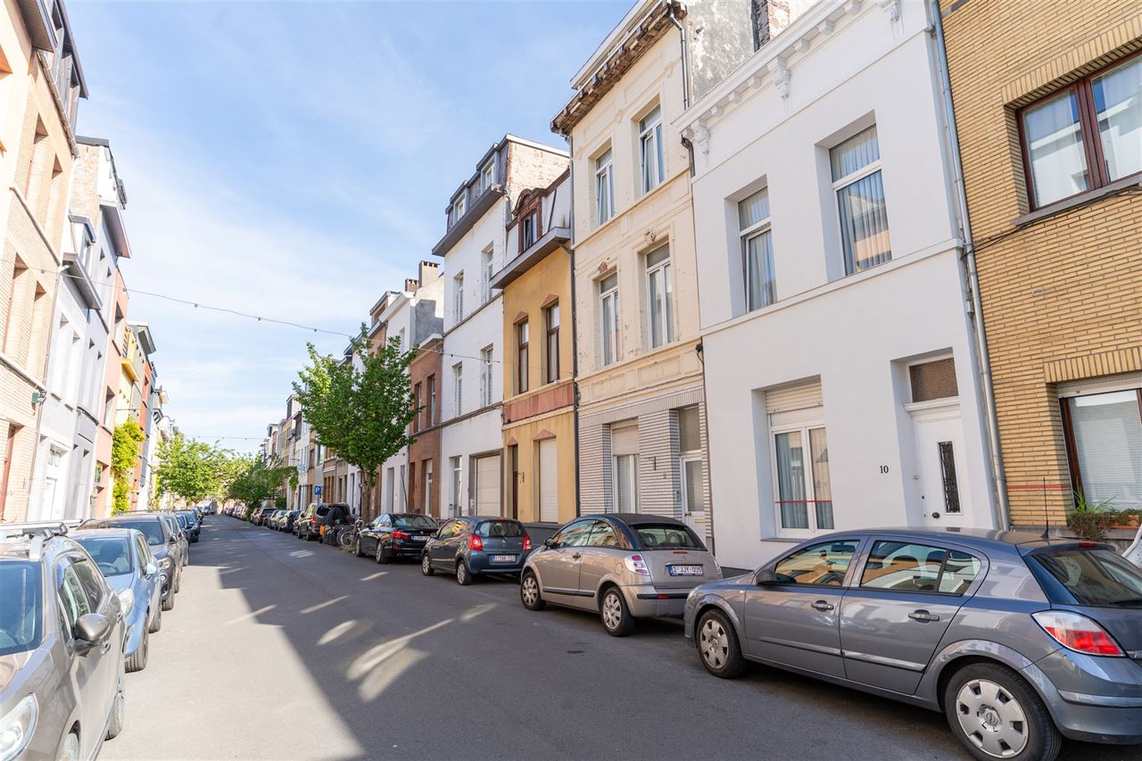 Charmante, ruime stadswoning met 5 SLPK + stadstuin