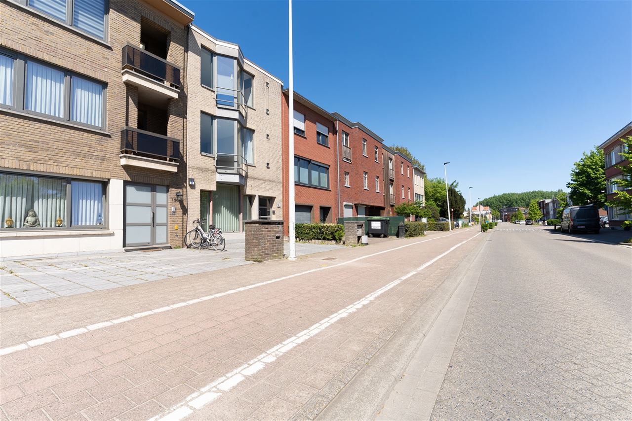Licht en zonnig appartement in kleinschalig gebouw 🌞