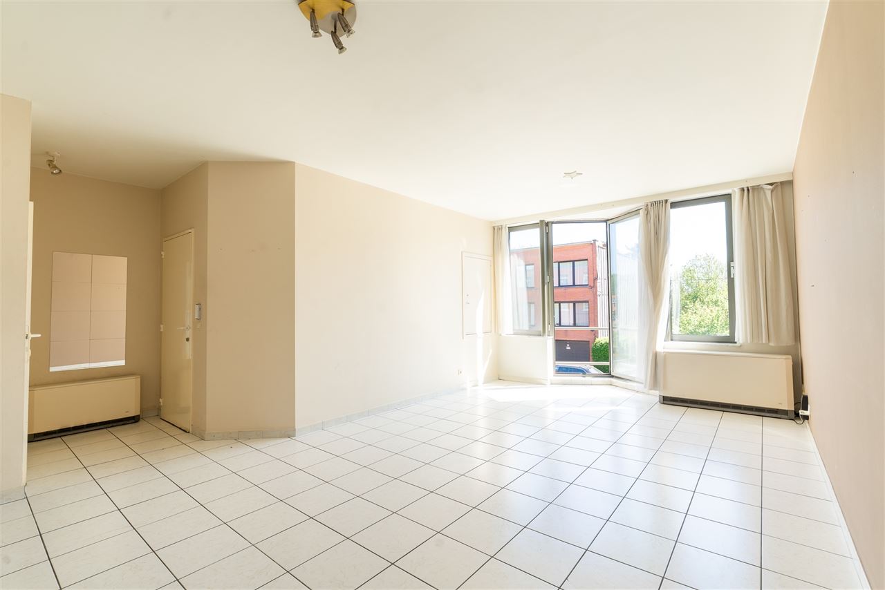 Licht en zonnig appartement in kleinschalig gebouw 🌞