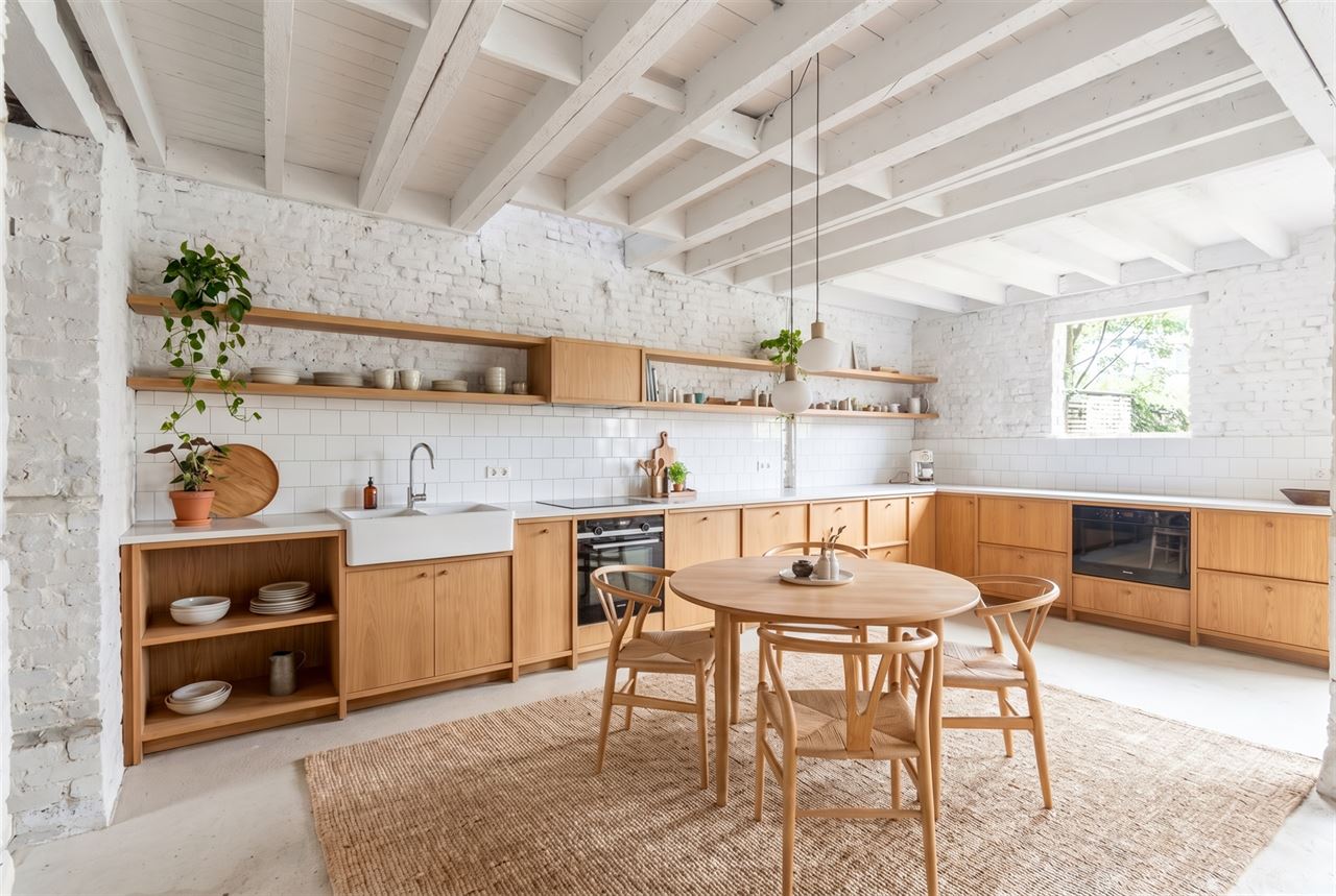 🌿 Woonproject: Karaktervolle burgerwoning met ruime tuin!