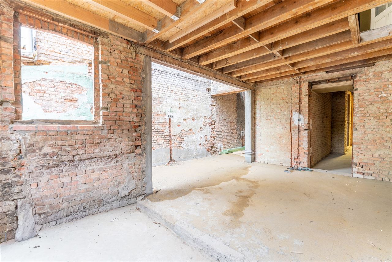 🌿 Woonproject: Karaktervolle burgerwoning met ruime tuin!