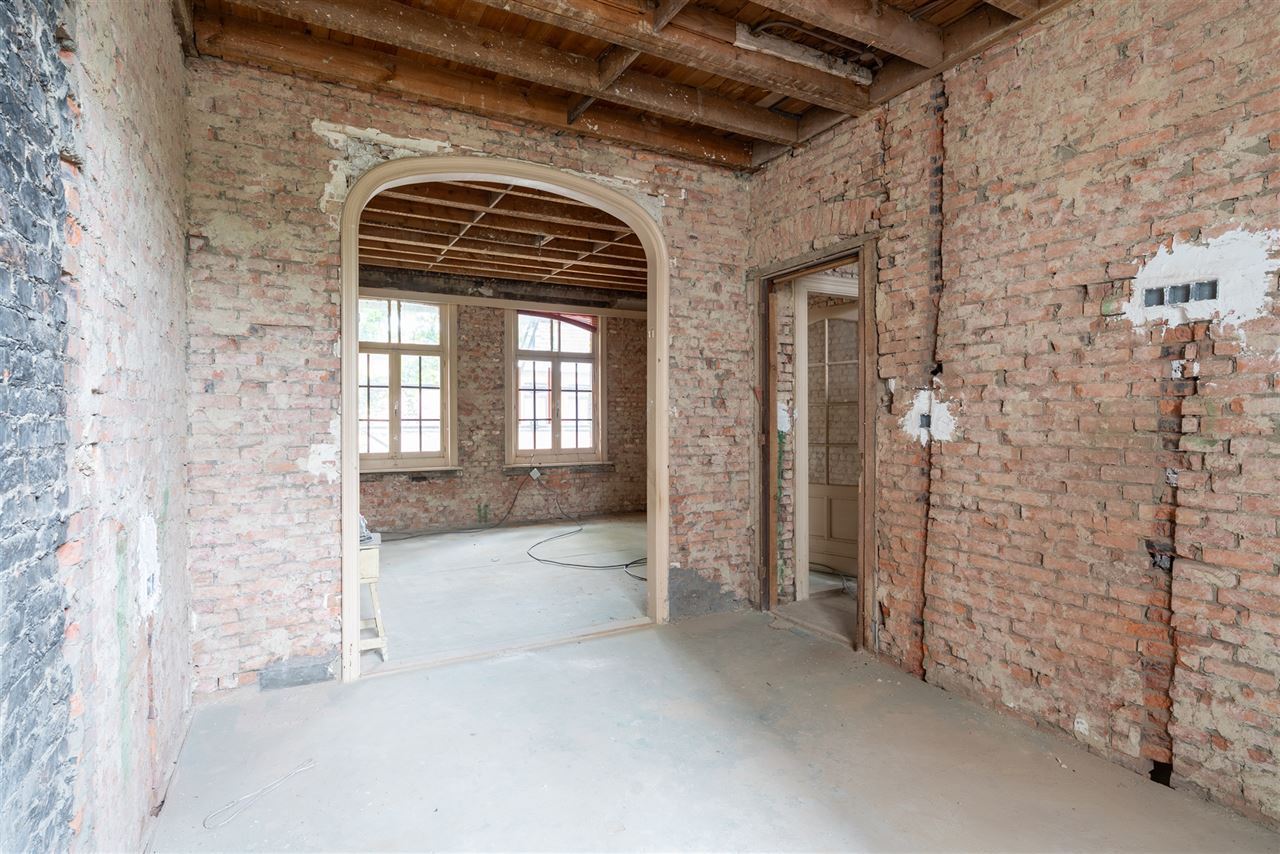 🌿 Woonproject: Karaktervolle burgerwoning met ruime tuin!