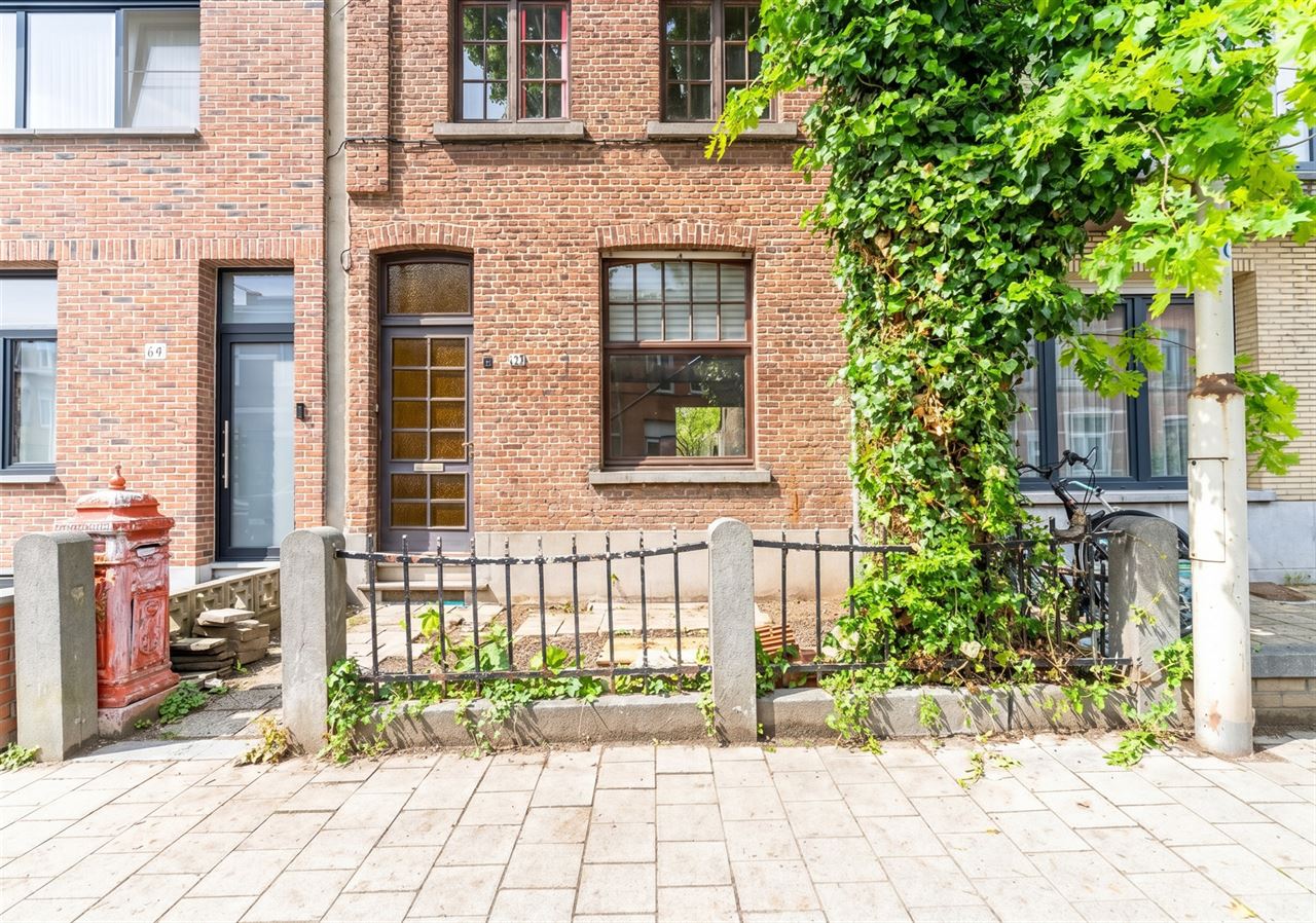 🌿 Woonproject: Karaktervolle burgerwoning met ruime tuin!