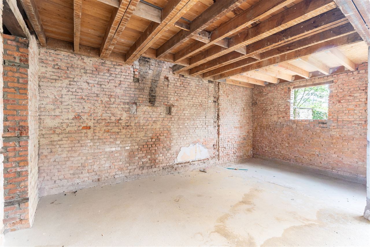 🌿 Woonproject: Karaktervolle burgerwoning met ruime tuin!