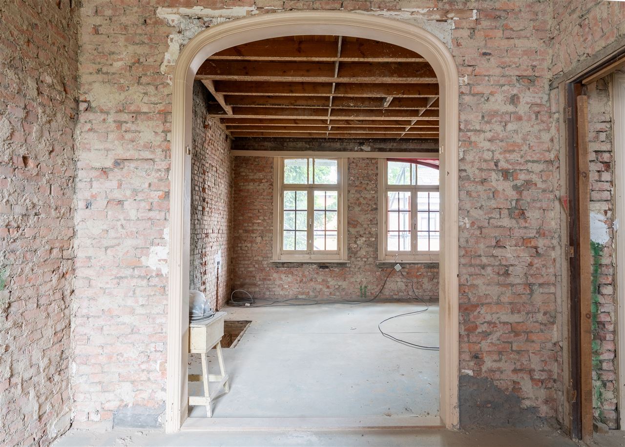 🌿 Woonproject: Karaktervolle burgerwoning met ruime tuin!