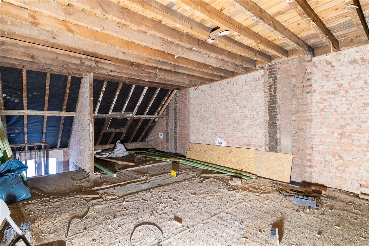 🌿 Woonproject: Karaktervolle burgerwoning met ruime tuin!