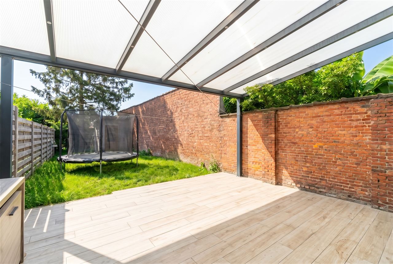 Ruime gezinswoning met 4 SLPK + grote tuin