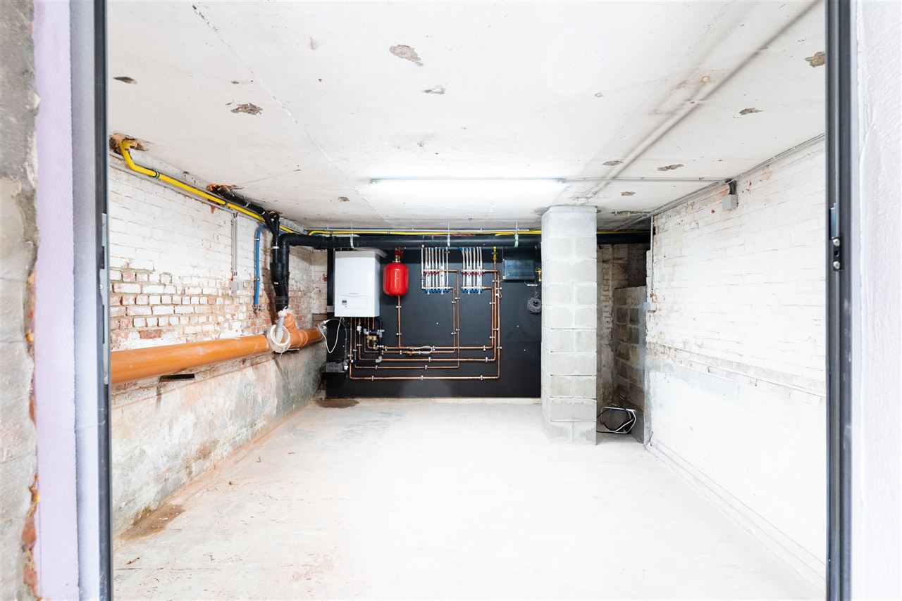 Instapklaar glv appartement met ruime tuin en parkeerplaats