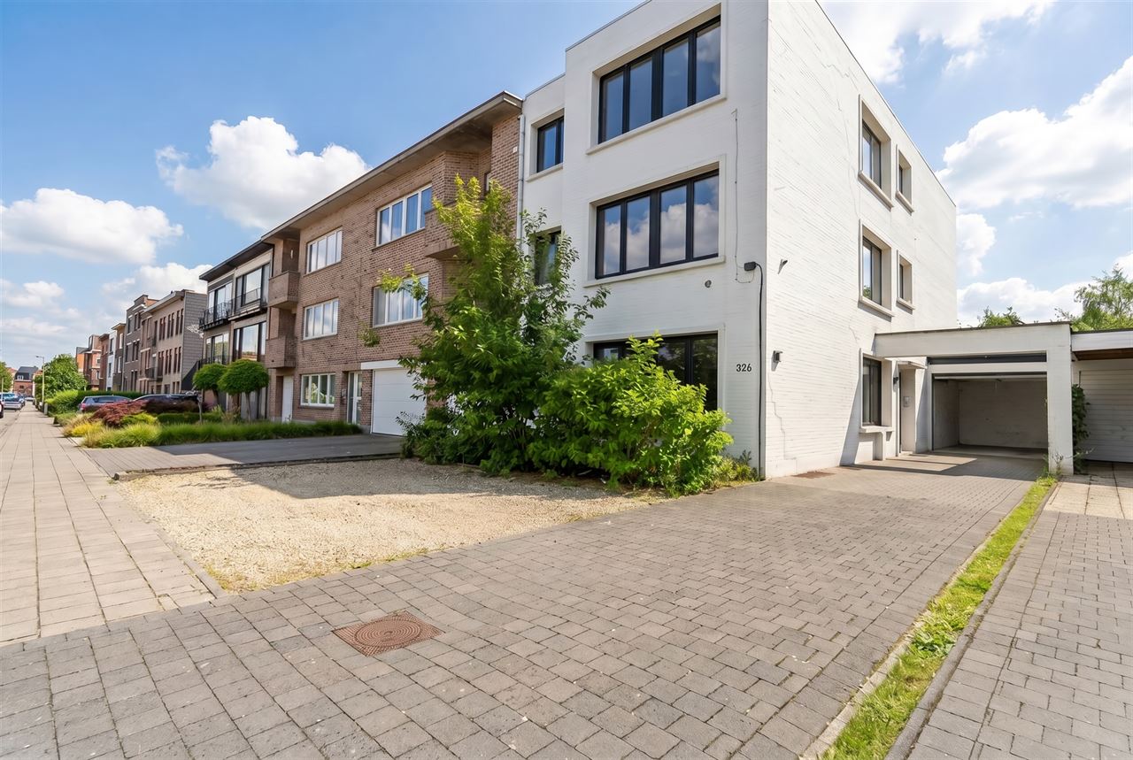 Gelijkvloerse verd. + tuin