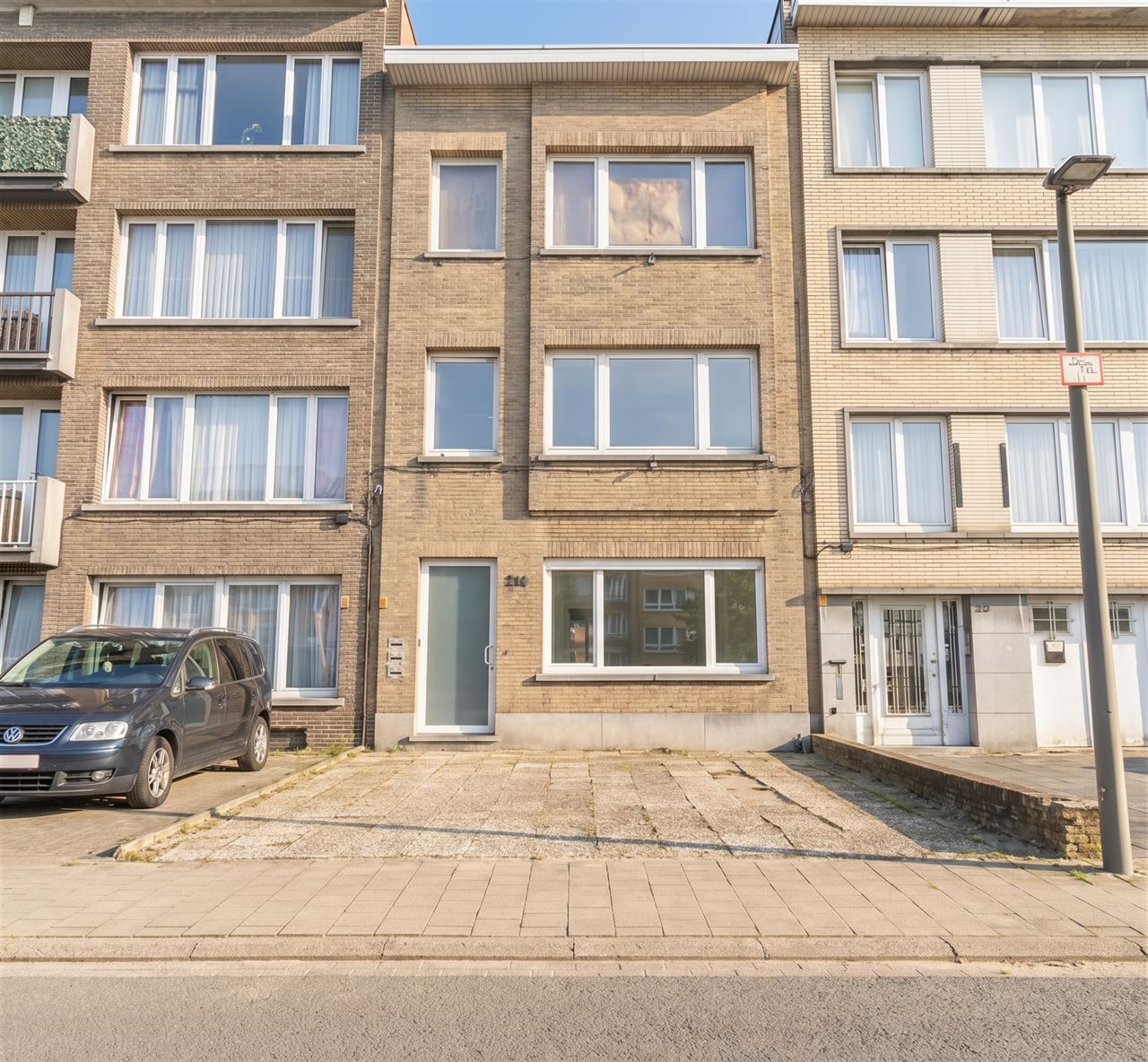Instapklaar glv appartement met ruime tuin en parkeerplaats