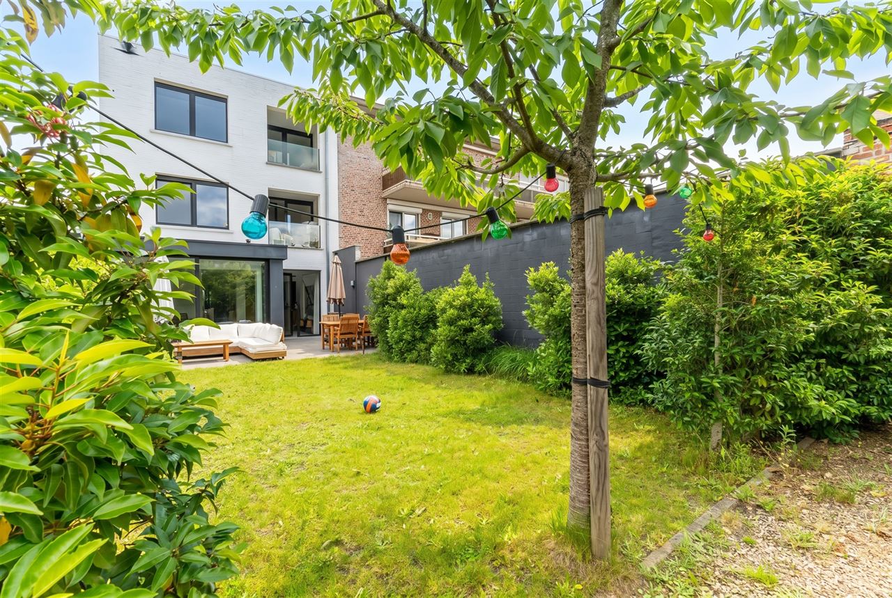 Gelijkvloerse verd. + tuin