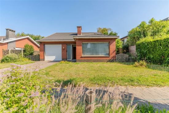 Villa op perceel van 500 m² in een zeer rustige woonwijk!