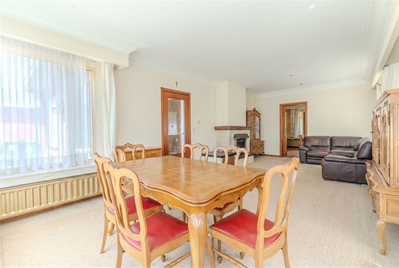 Villa op perceel van 500 m² in een zeer rustige woonwijk!