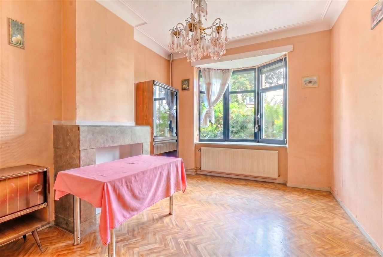 Te renoveren karakteristiek gebouw op toplocatie!