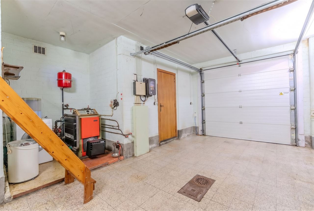 Villa op perceel van 500 m² in een zeer rustige woonwijk!