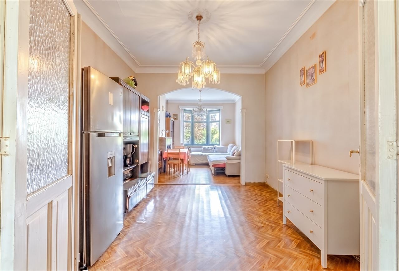 Te renoveren karakteristiek gebouw op toplocatie!