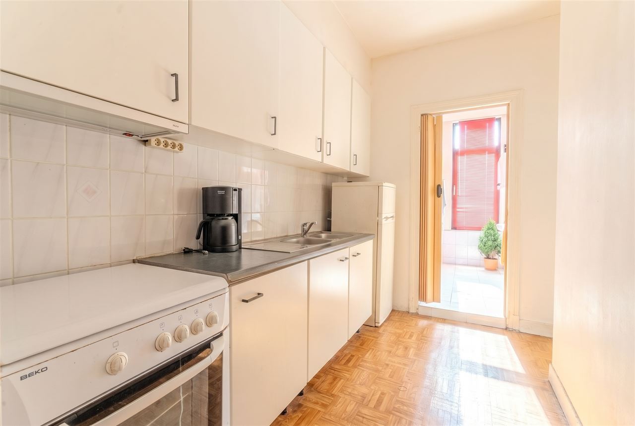Te renoveren karakteristiek gebouw op toplocatie!