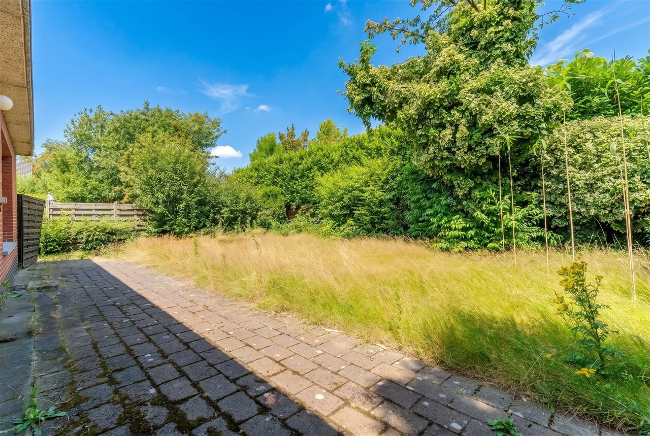 Villa op perceel van 500 m² in een zeer rustige woonwijk!