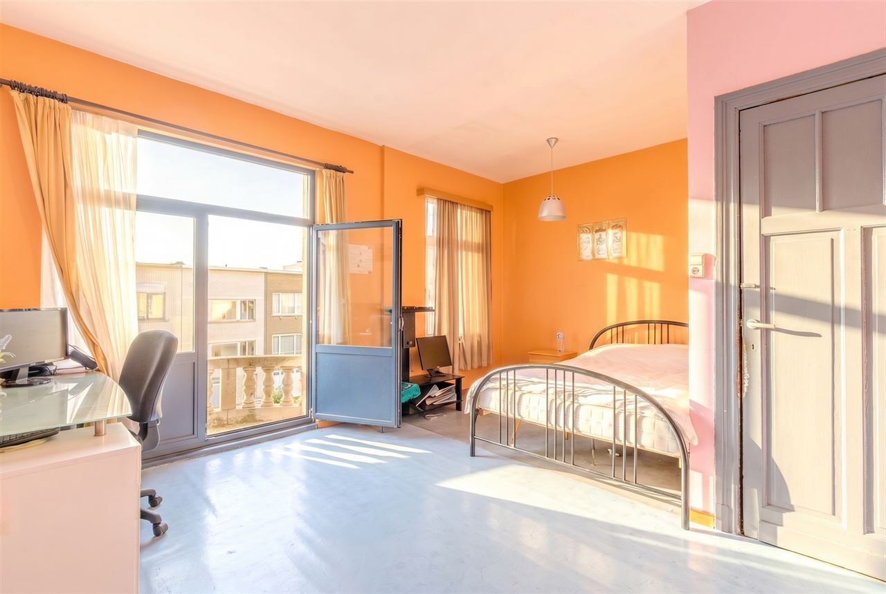 Te renoveren karakteristiek gebouw op toplocatie!