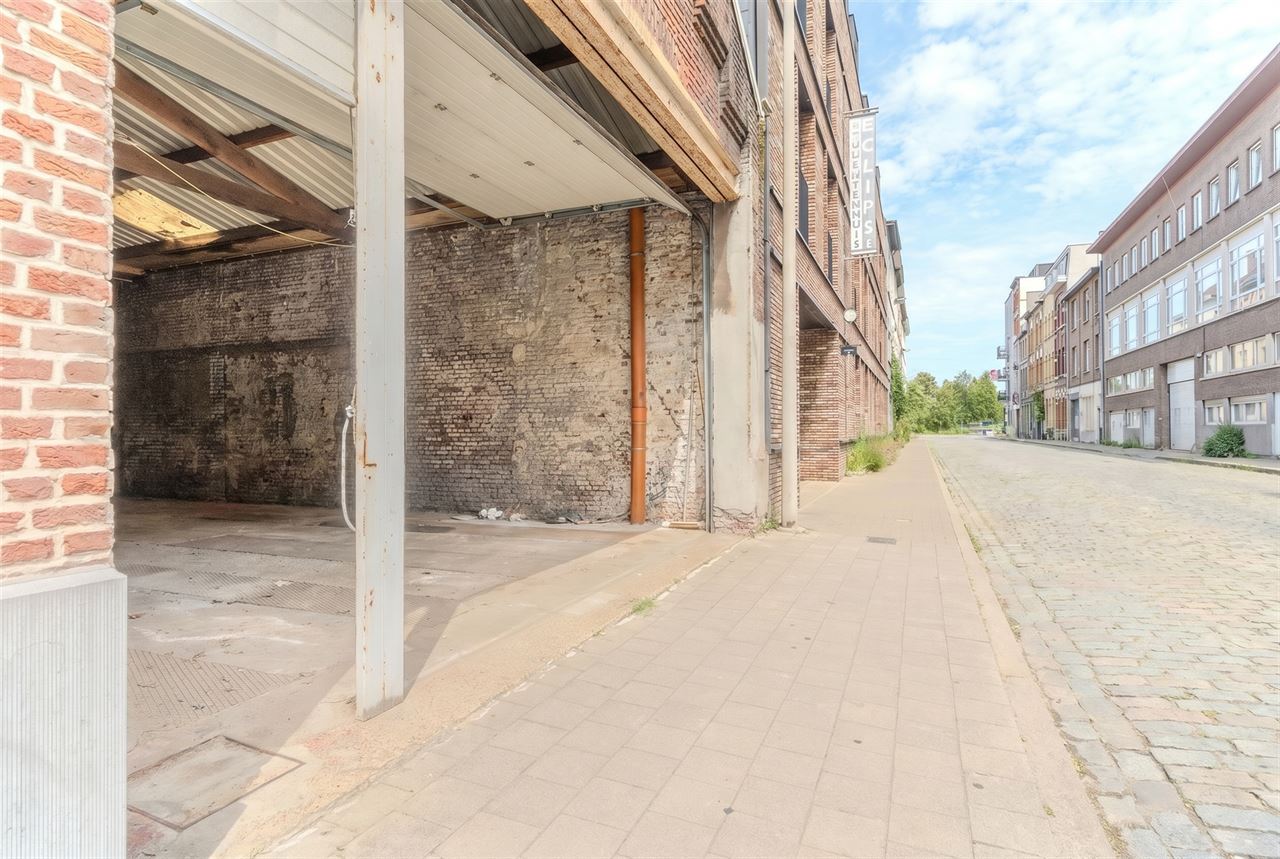 Magazijn van 140 m² – Topligging aan Park Spoor Noord