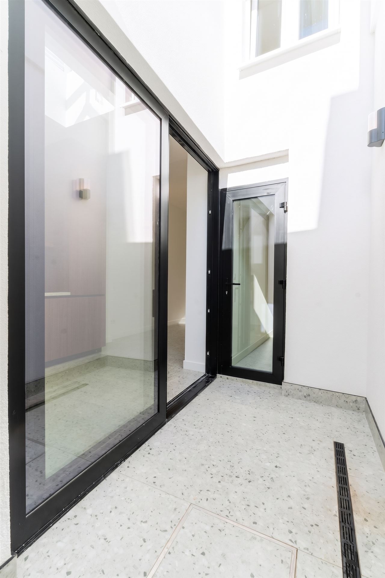 Karaktervolle, volledig gerenoveerde woning met 3 slpk
