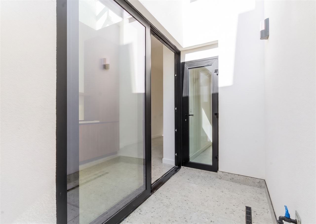 Karaktervolle, volledig gerenoveerde woning met 3 slpk