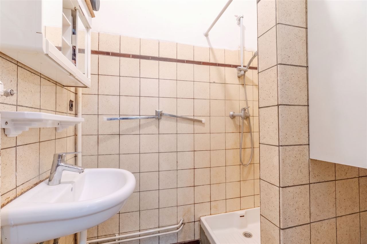 Te renoveren APP met 2 terrassen in Borgerhout!