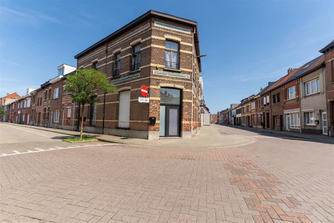 Handelswoning: ingedeeld in 5 units!