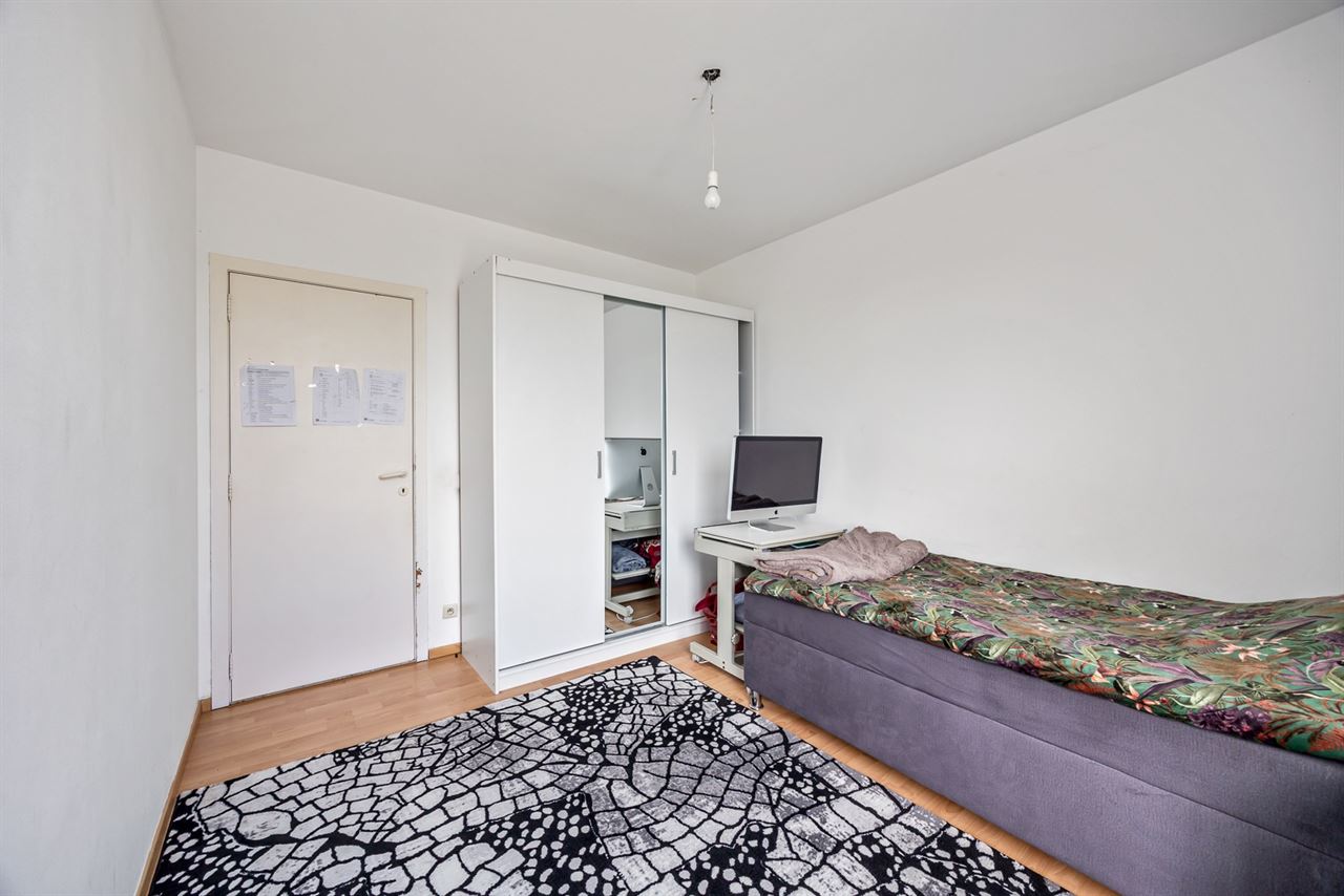Appartement met garage en terras in Brasschaat Centrum.