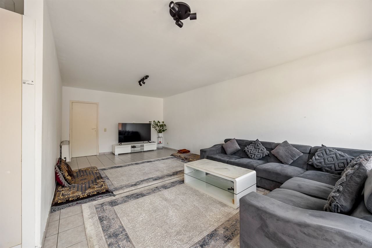 Appartement met garage en terras in Brasschaat Centrum.