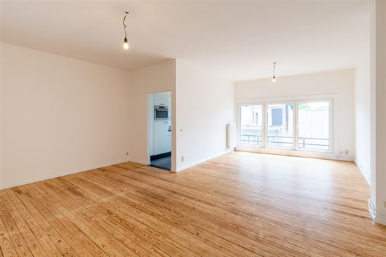 Lichtrijk appartement met 1 slaapkamer in Antwerpen