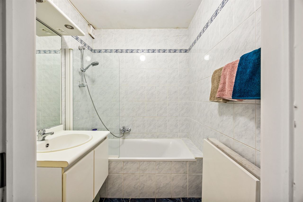 Appartement met garage en terras in Brasschaat Centrum.