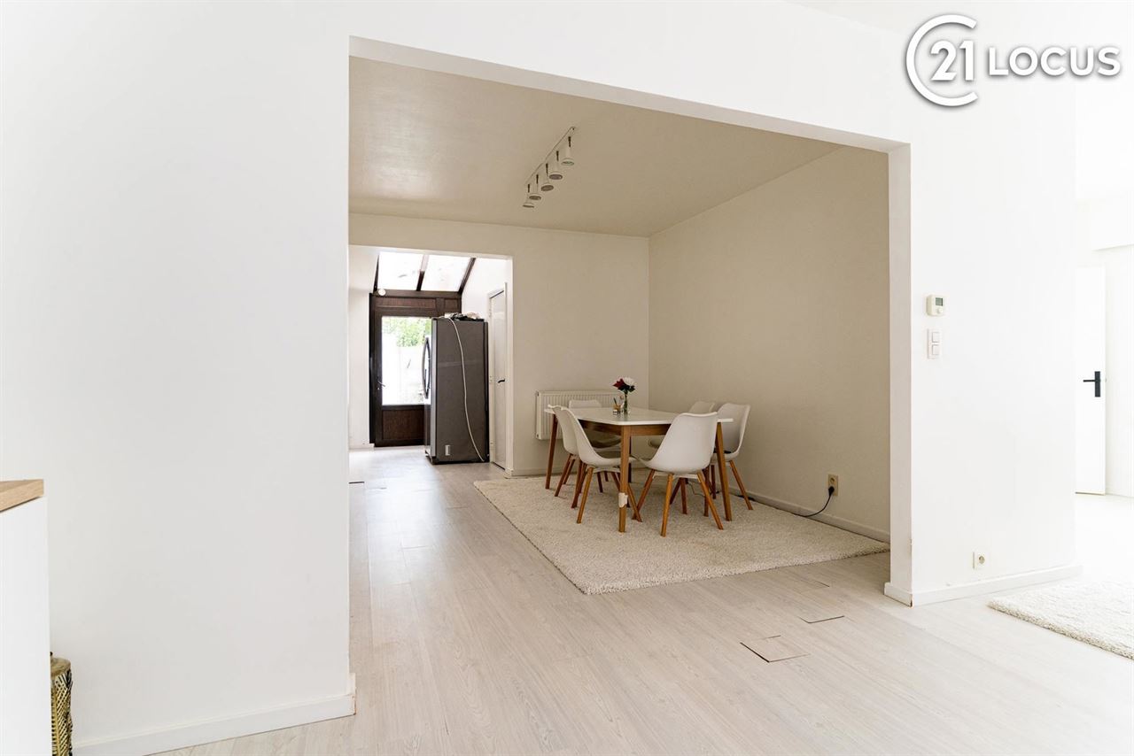 Ruime gezinswoning met 3 slpk, garage en recente renovatie