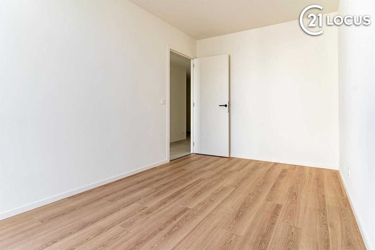 Nieuwbouwapp met 2 slpk's, terras en parking (-1) in Beveren
