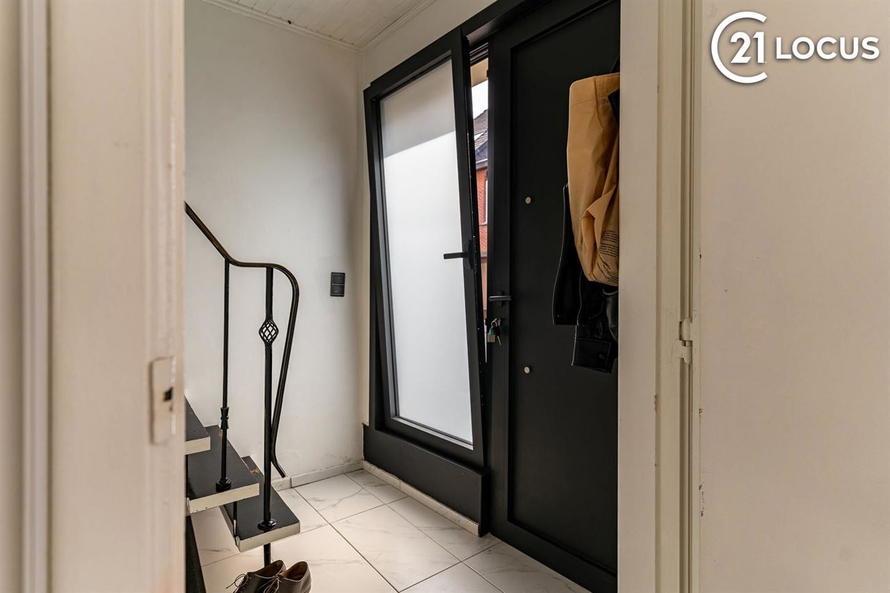 Ruime gezinswoning met 3 slpk, garage en recente renovatie