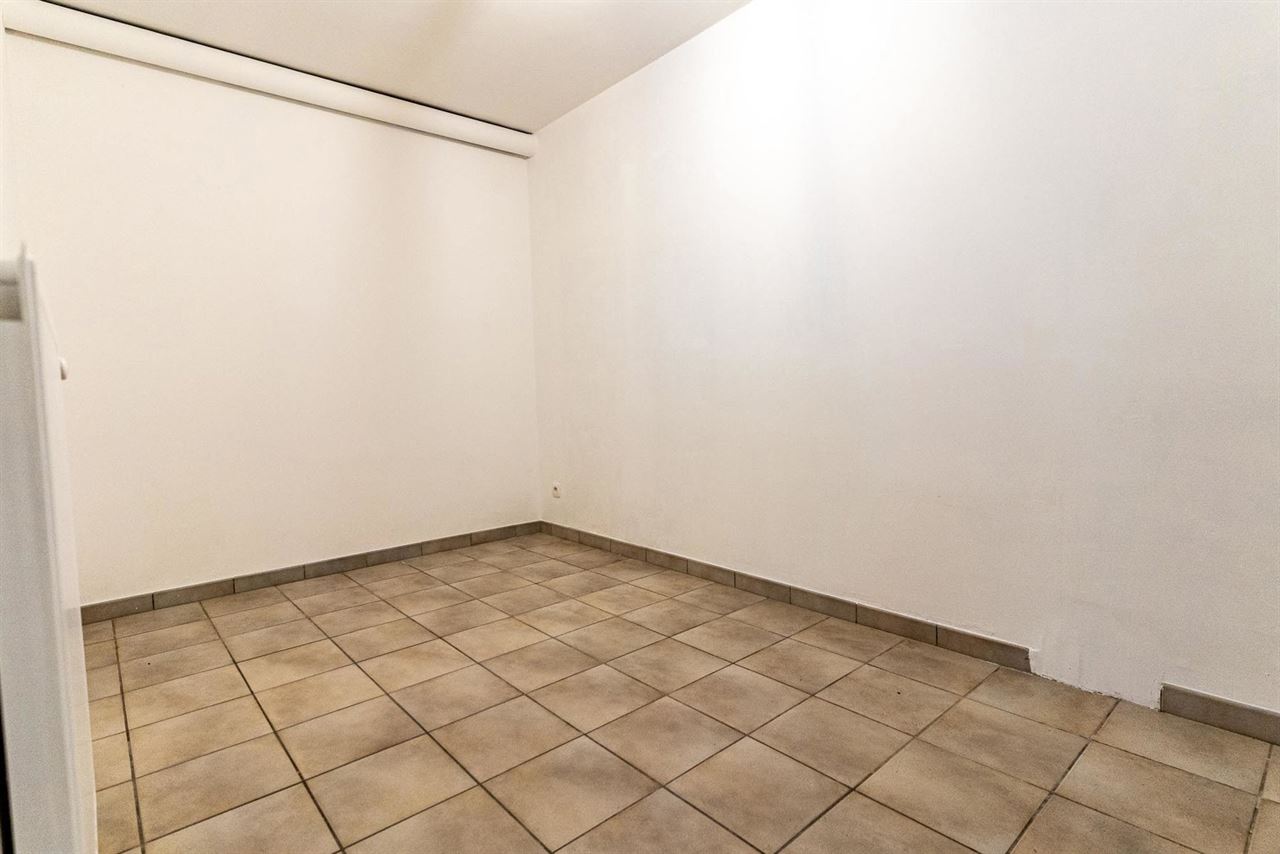 276 m² wooncomfort op 1.025 m² in hartje Melsele