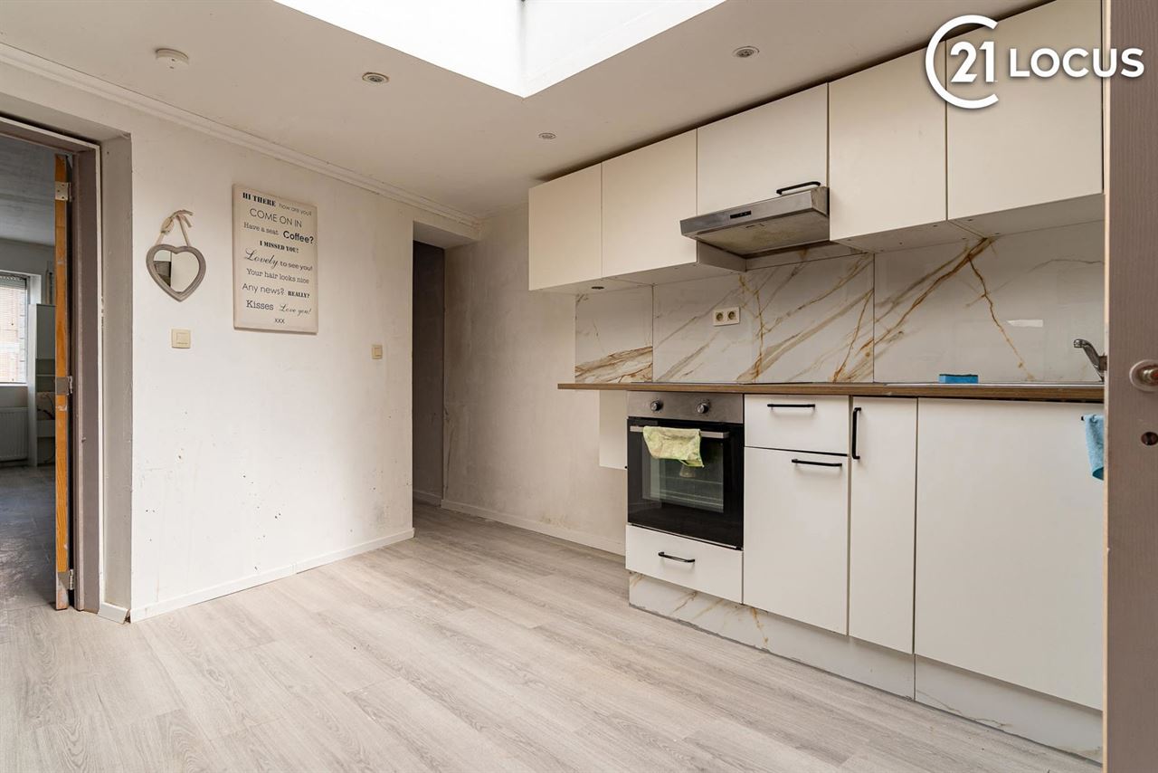 Woning met 3 slpk en koer in buurt station Zwijndrecht
