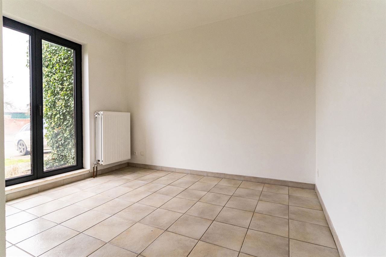 276 m² wooncomfort op 1.025 m² in hartje Melsele