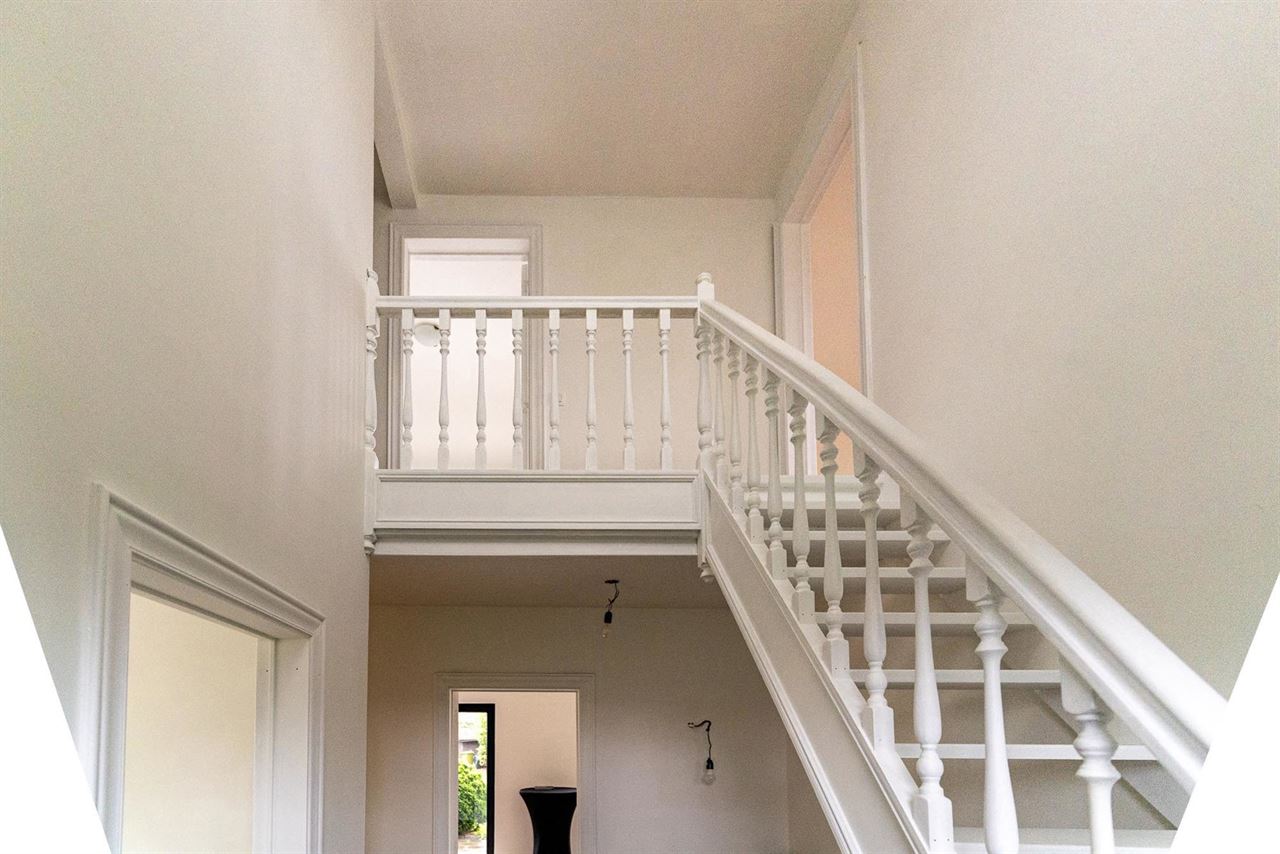 276 m² wooncomfort op 1.025 m² in hartje Melsele