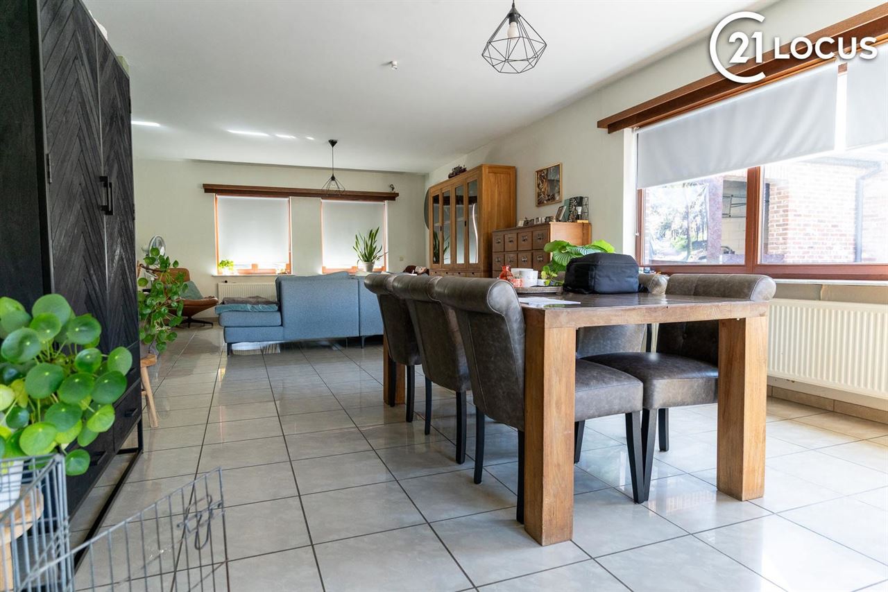 Ruime woning met 3 slaapkamers, 2 badkamers en groot terras