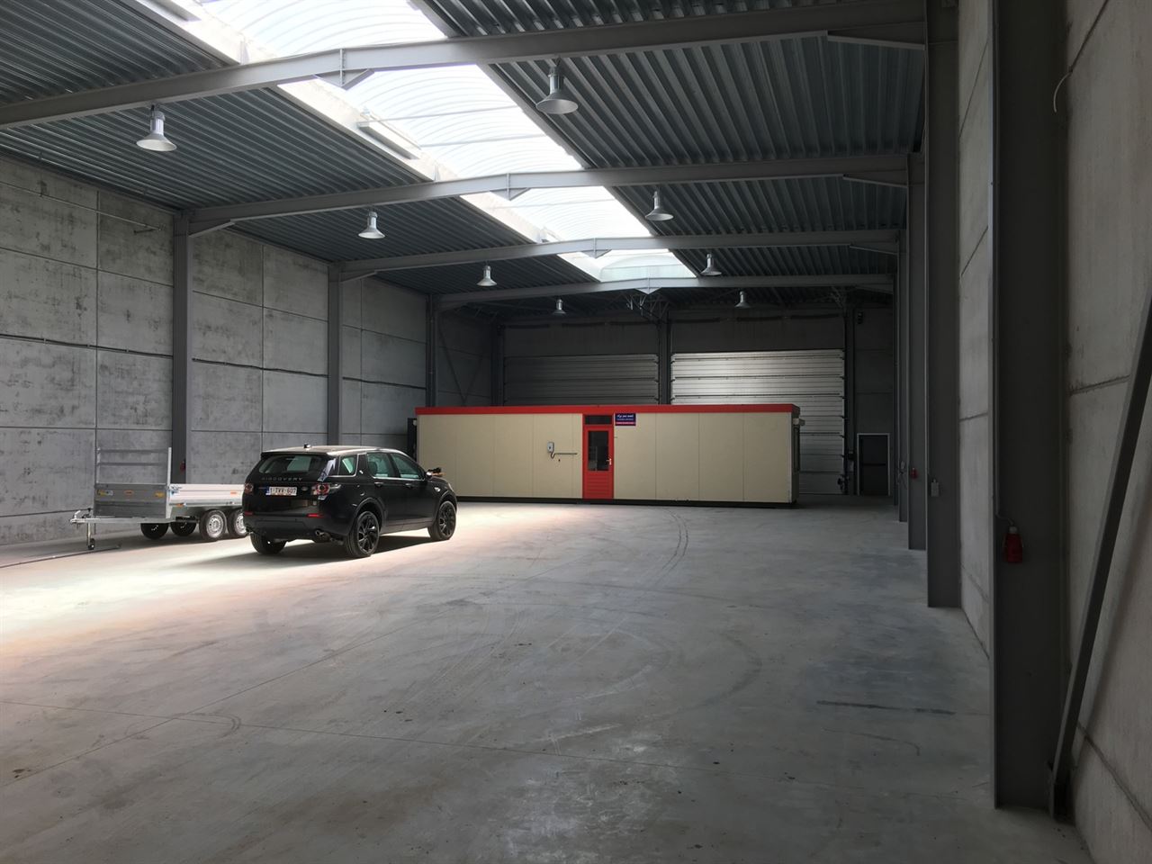 Magazijn te huur in Beveren !