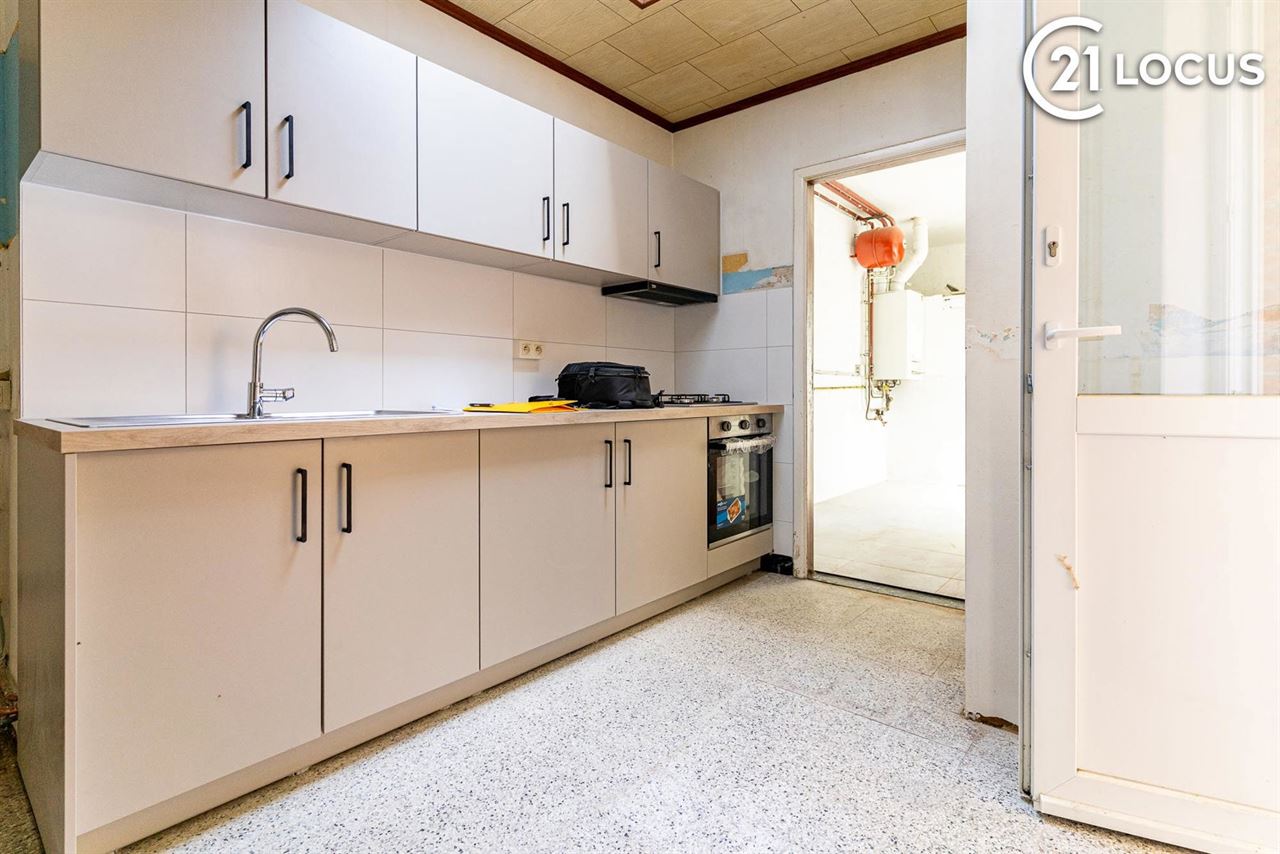 Instapklare HOB met 3 slaapkamers en tuin in hartje Beveren!