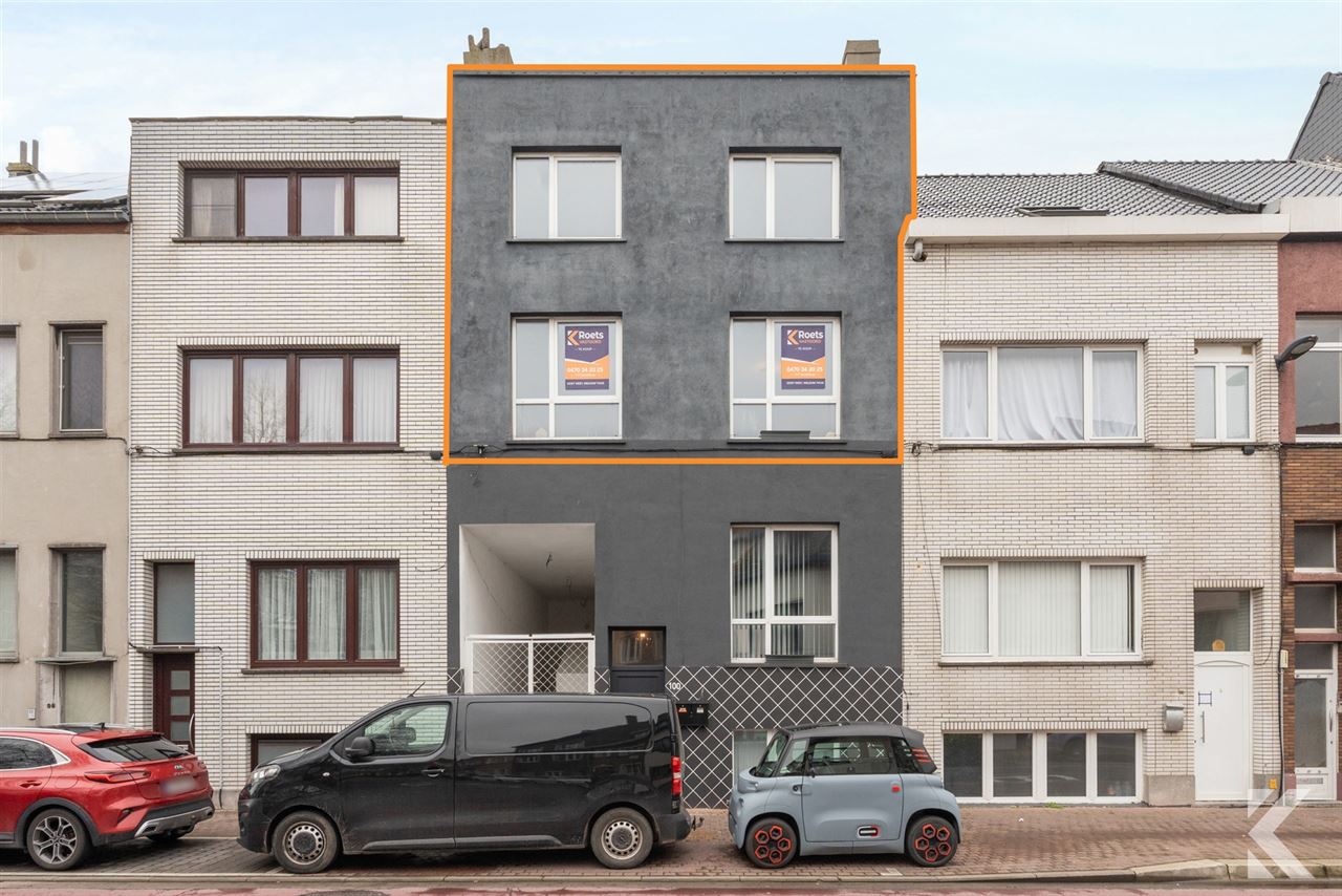 Magnifiek gerenoveerde duplex met 3 slaapkamers + terras!