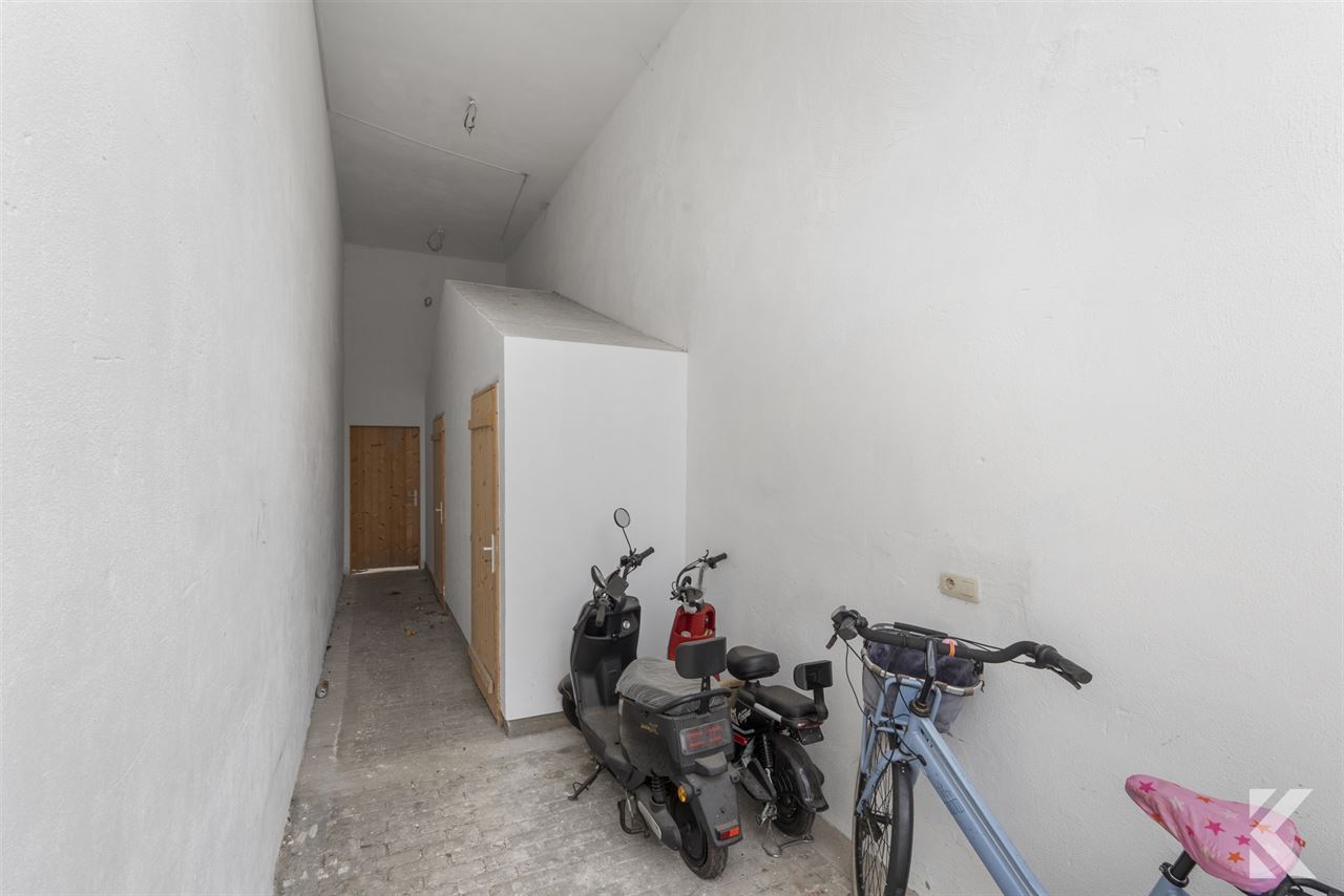 Magnifiek gerenoveerde duplex met 3 slaapkamers + terras!