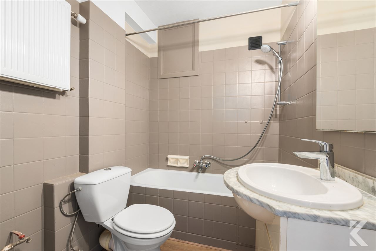 Instapklaar gerenoveerd appartement nabij strand