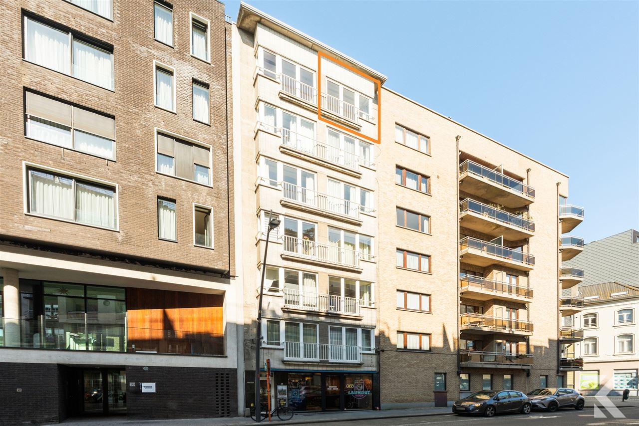 Instapklaar gerenoveerd appartement nabij strand