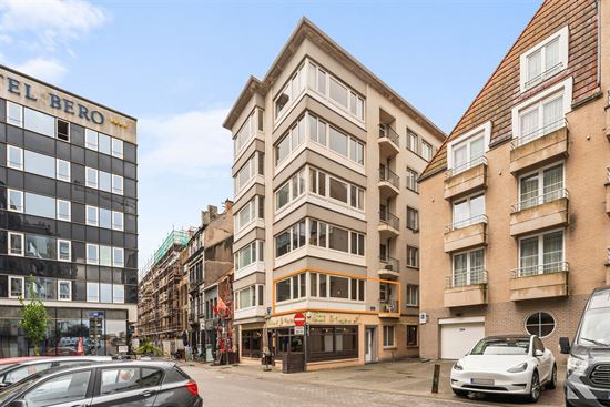 Stijlvol instapklaar app 2 slpk, lift, balkon - topligging