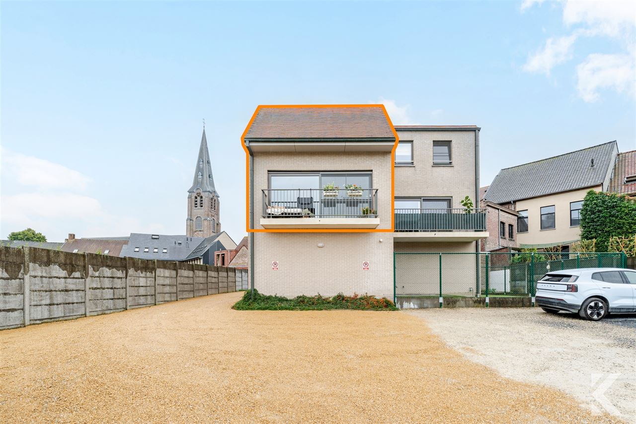 Lichtrijke duplex, 2 slpk., prachtige keuken & badkamer