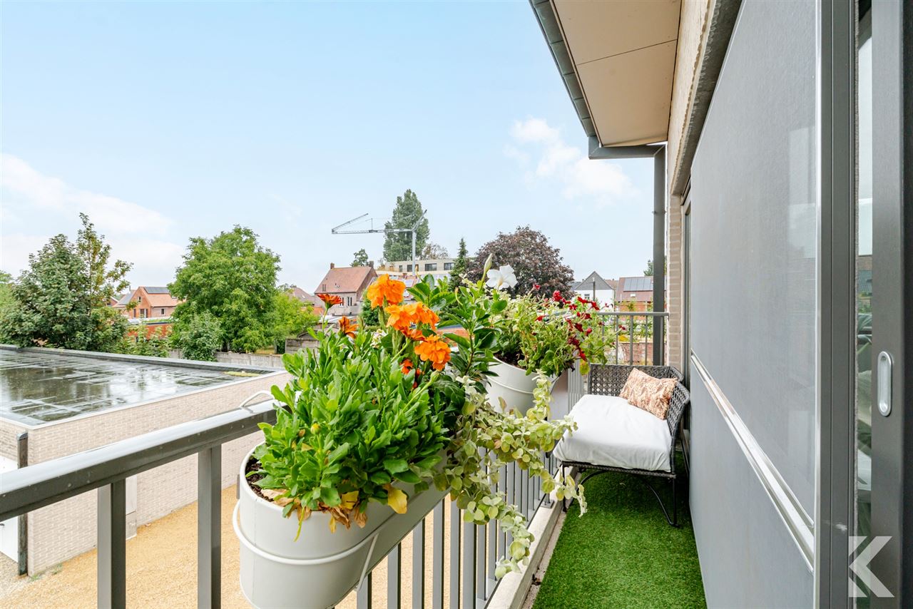 Lichtrijke duplex, 2 slpk., prachtige keuken & badkamer