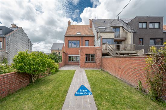 Ruime stadswoning met tuin in een rustige buurt